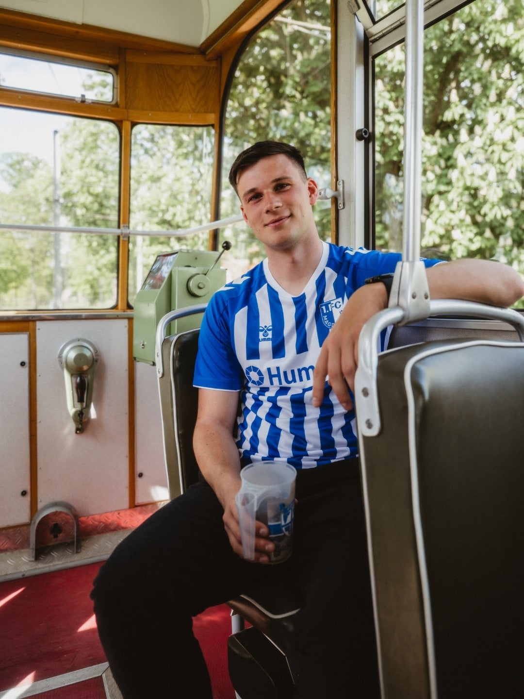 1. FC Magdeburg - Heimtrikot