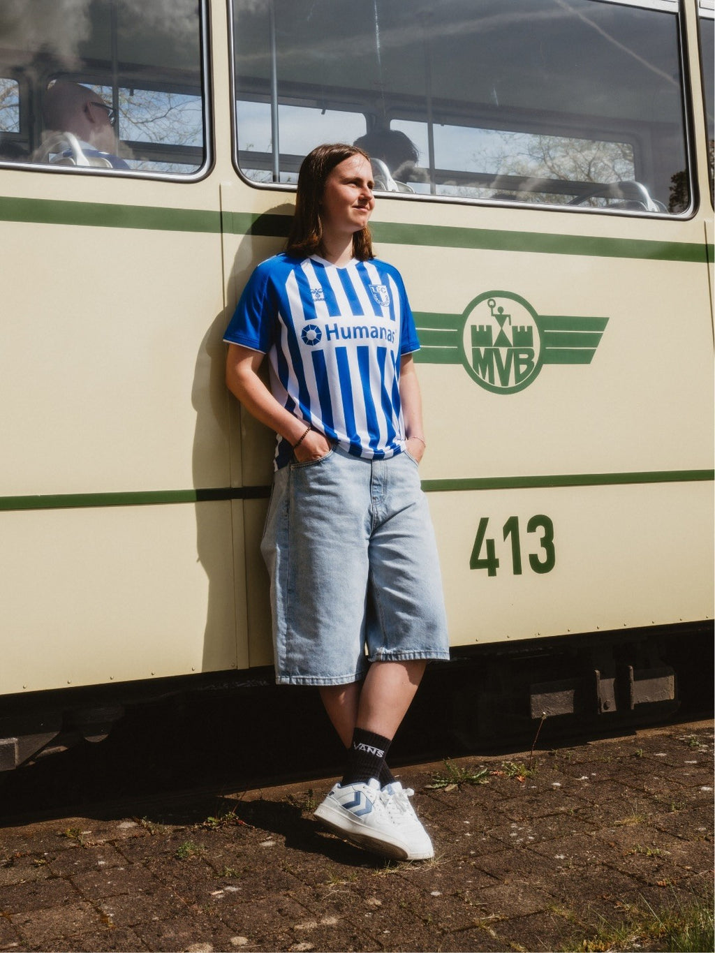 1. FC Magdeburg - Heimtrikot