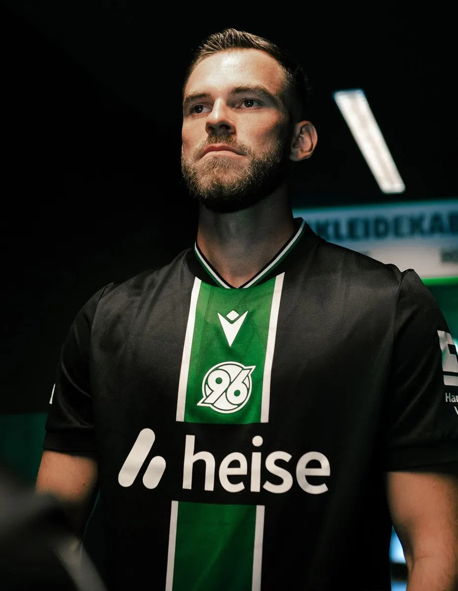 Hannover 96 - Auswärtstrikot