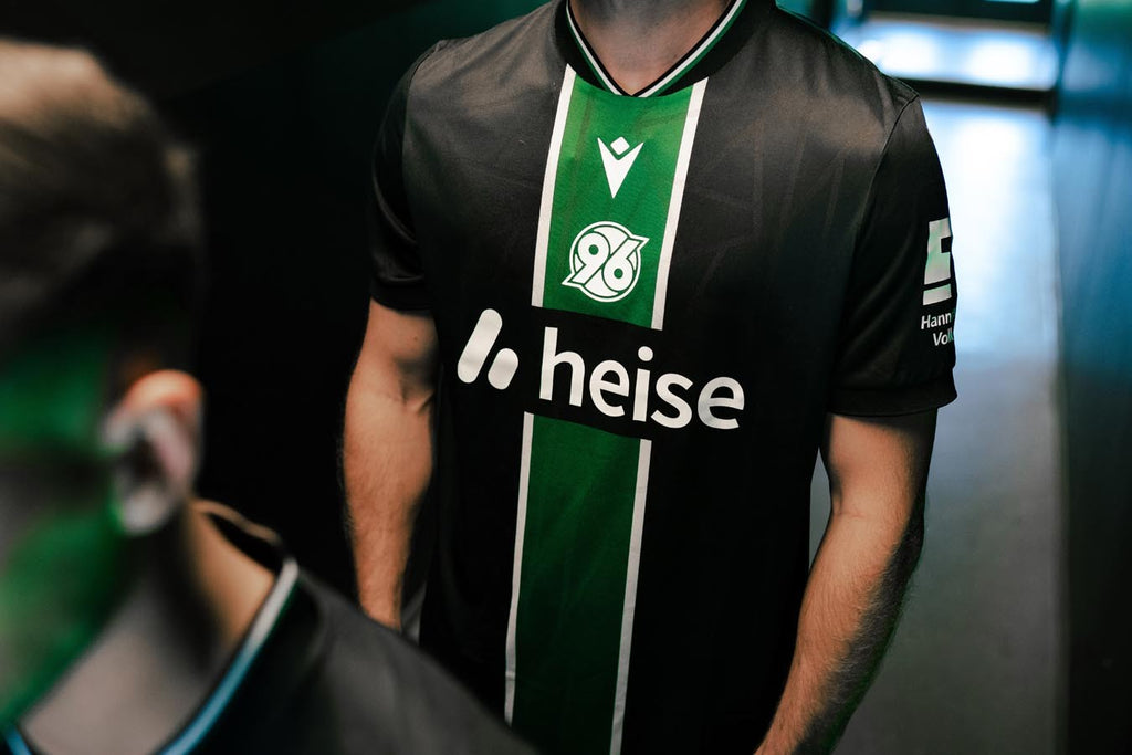 Hannover 96 - Auswärtstrikot