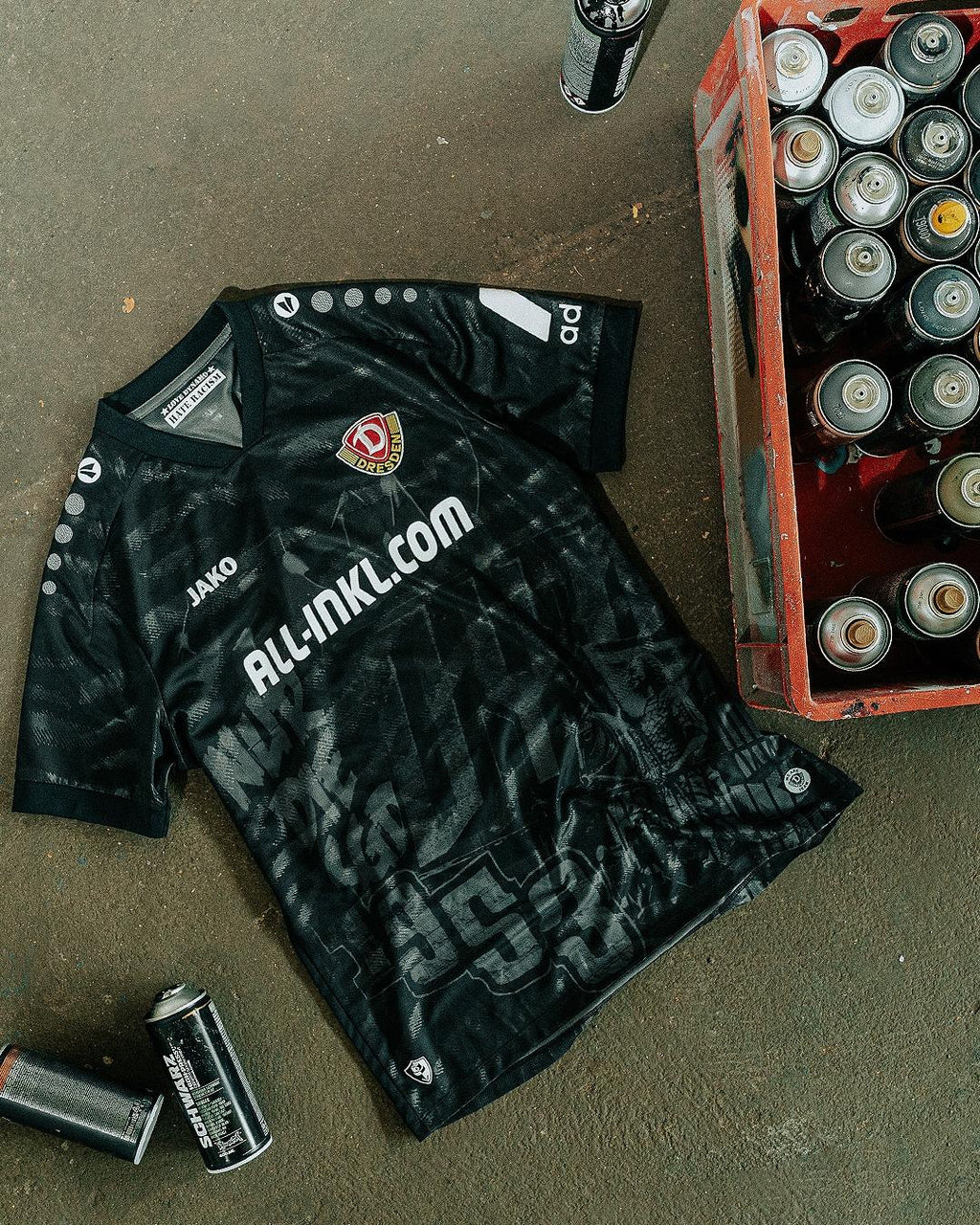 Dynamo Dresden -  Auswärtstrikot