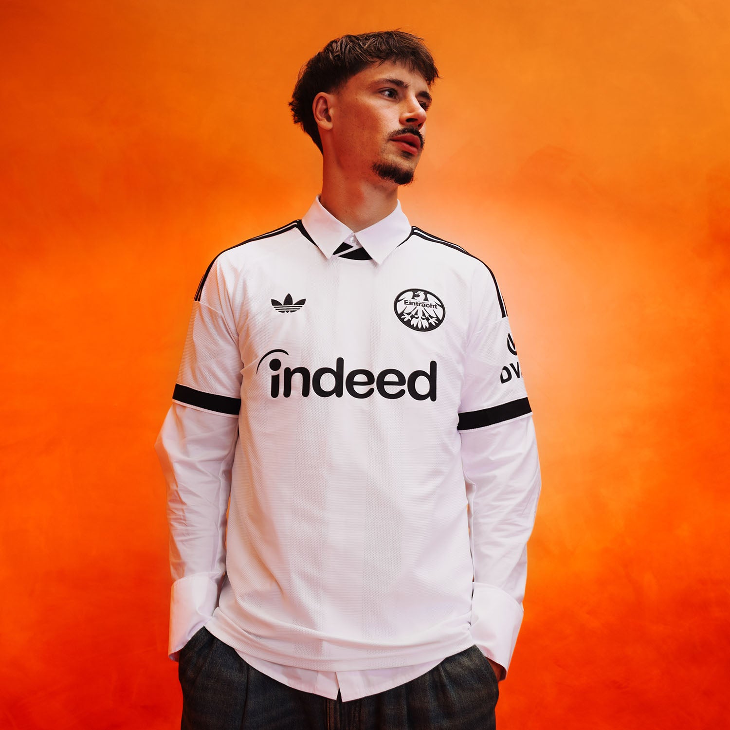 Eintracht Frankfurt - Auswärtstrikot