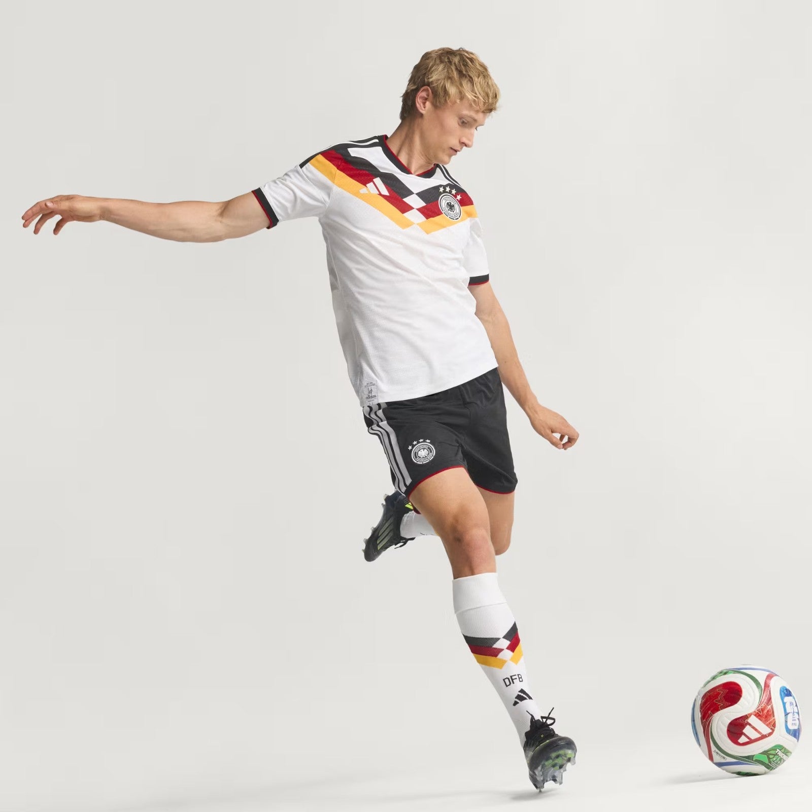 Deutschland - Heimtrikot