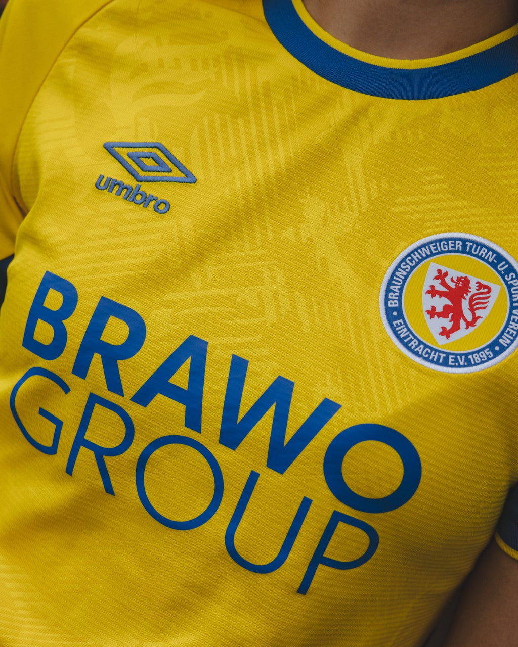 Eintracht Braunschweig - Heimtrikot