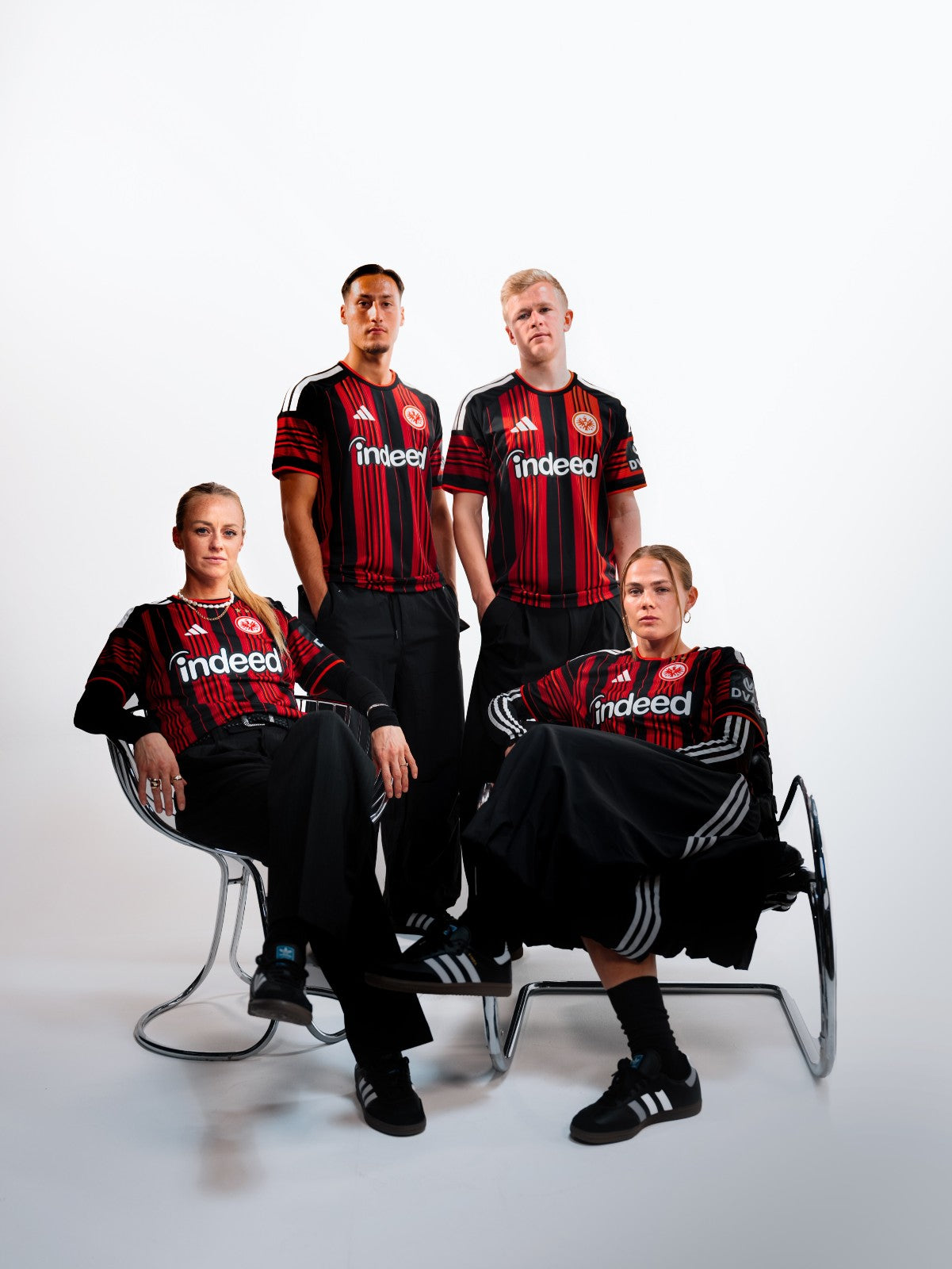 Eintracht Frankfurt - Heimtrikot