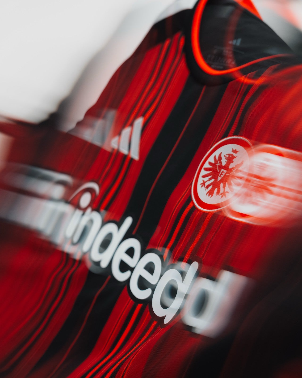 Eintracht Frankfurt - Heimtrikot