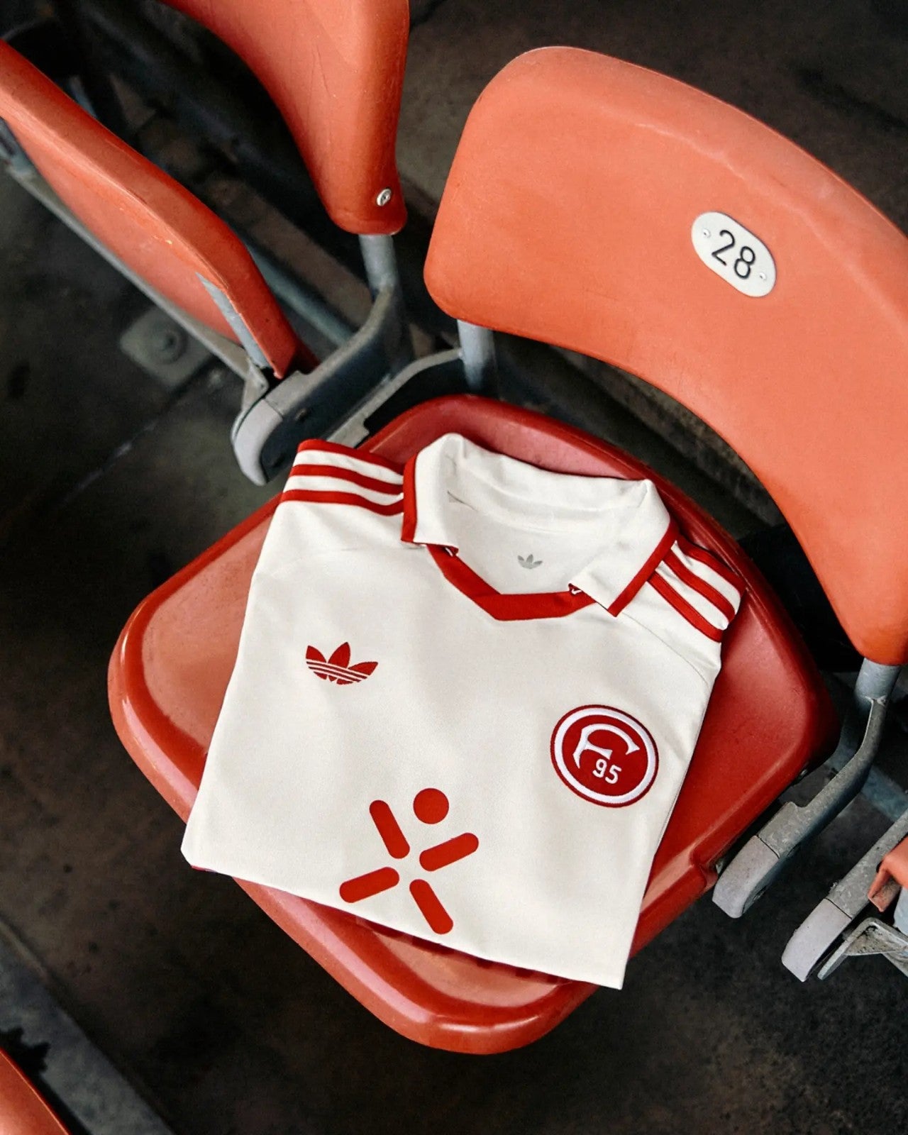 Fortuna Düsseldorf - Auswärtstrikot