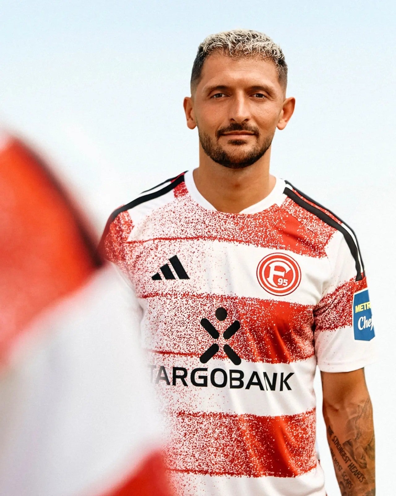 Fortuna Düsseldorf - Heimtrikot