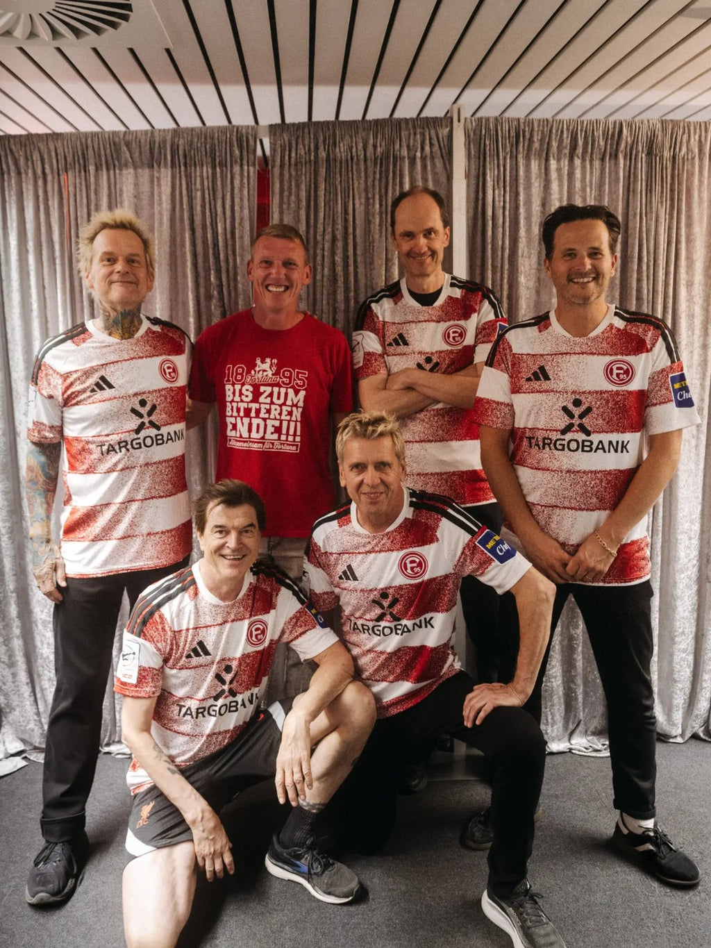 Fortuna Düsseldorf - Heimtrikot