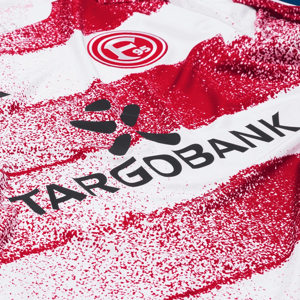 Fortuna Düsseldorf - Heimtrikot