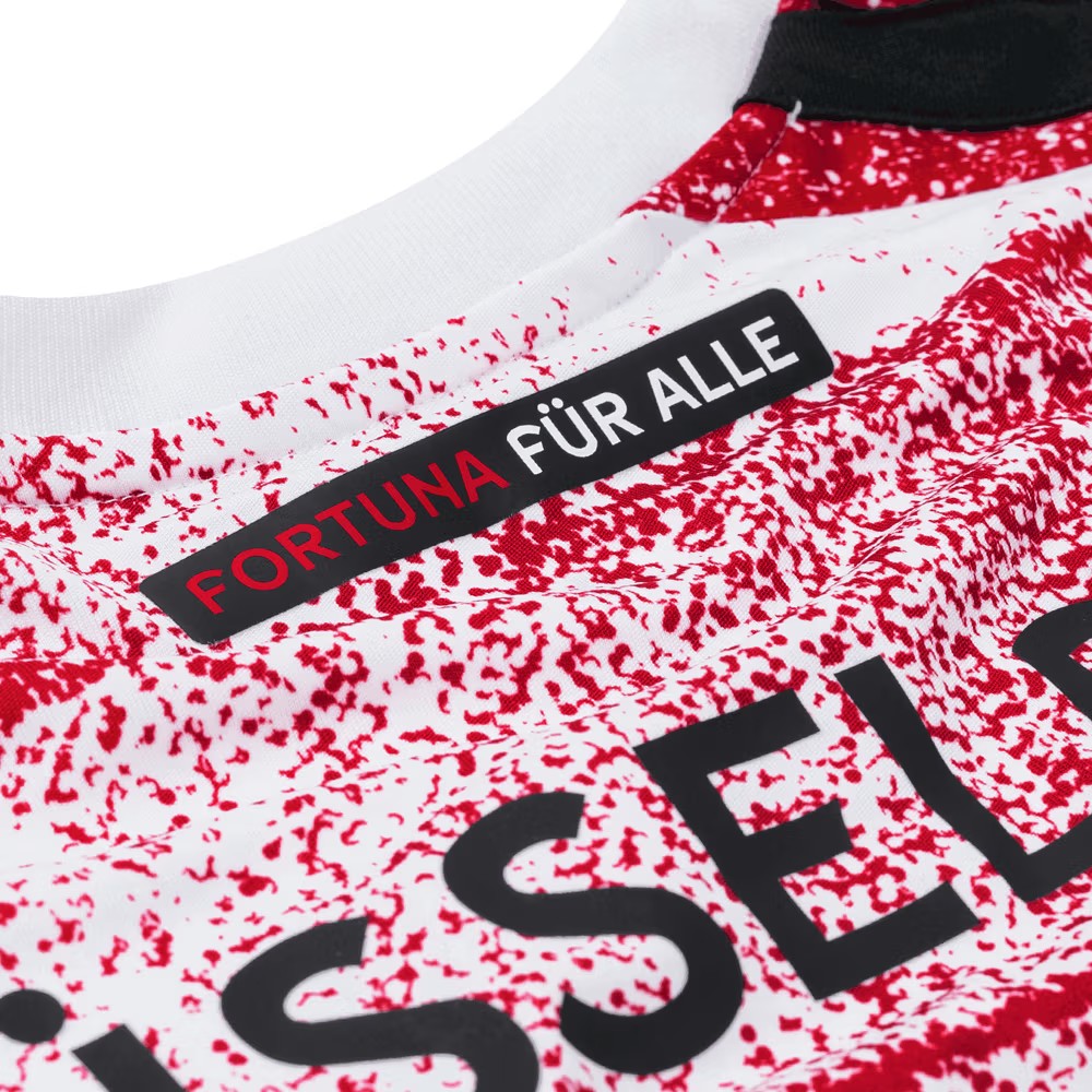 Fortuna Düsseldorf - Heimtrikot