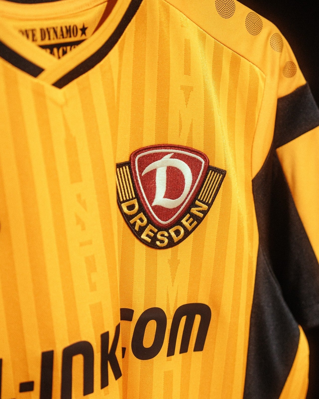 SG Dynamo Dresden - Heimtrikot